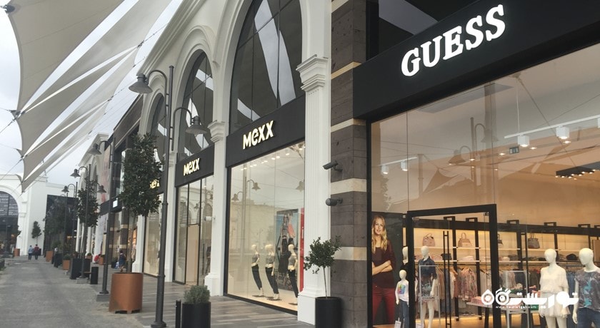 مرکز خرید ویا پورت شهر ترکیه کشور استانبول